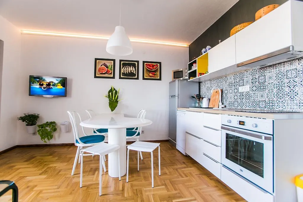 Grand View Apartments Split