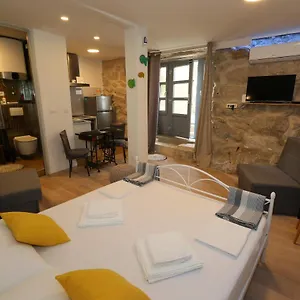 Apartment Fondo, Split
