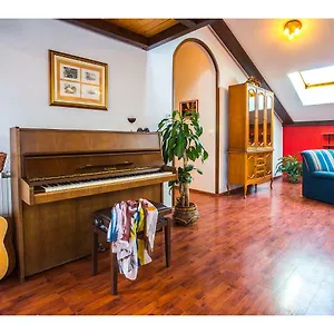 Apartment Riva Royal Lounge, Split